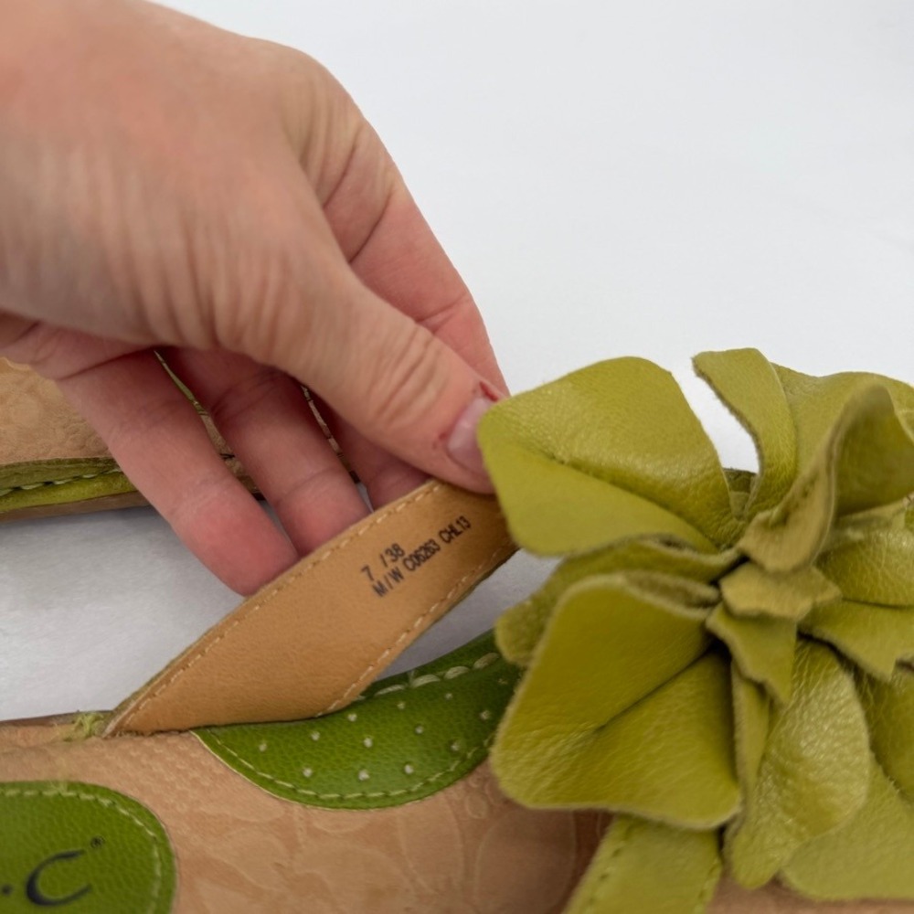 BOC Born Concept Leather Flower Sandals Green Flat Thong Comfort Bohemian 7 - Picture 8 of 11